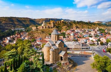 Uçakla Tiflis & Batum & Ayder Yaylası Turu ( Trabzon başlar, Rize biter )