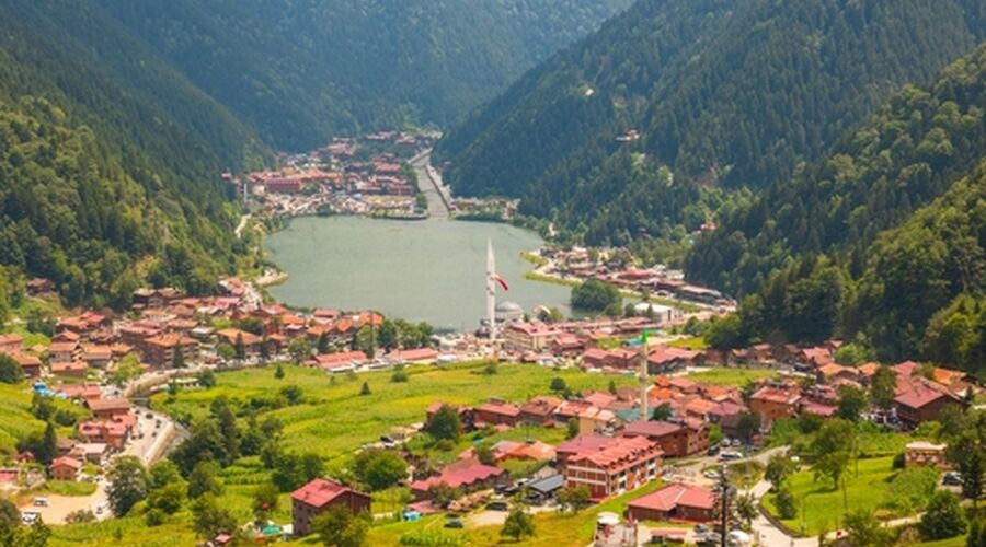 Uçakla Karadeniz Yaylalar Fırtınası ve Batum Turları (Trabzon başlar, Samsun biter)