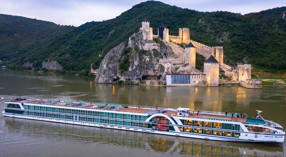 Amadeus Brilliant  Nehir Gemisi ile Ren Nehrinde Lale Zamanı Özel Sefer