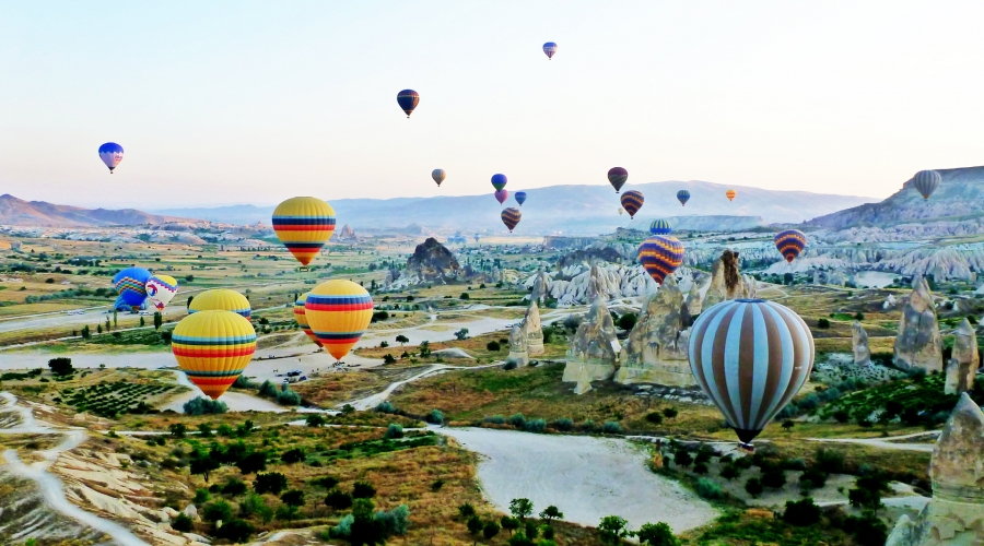 Doya Doya, Uçakla Kapadokya, Kayseri & Erciyes Kayak Merkezi Turu ( Sömestr & Kış )