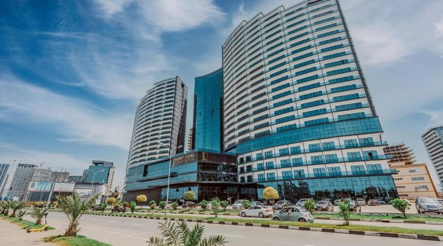 Uçakla Gürcistan-Batum & Ayder Yaylası Turu ( Trabzon başlar, Rize biter )